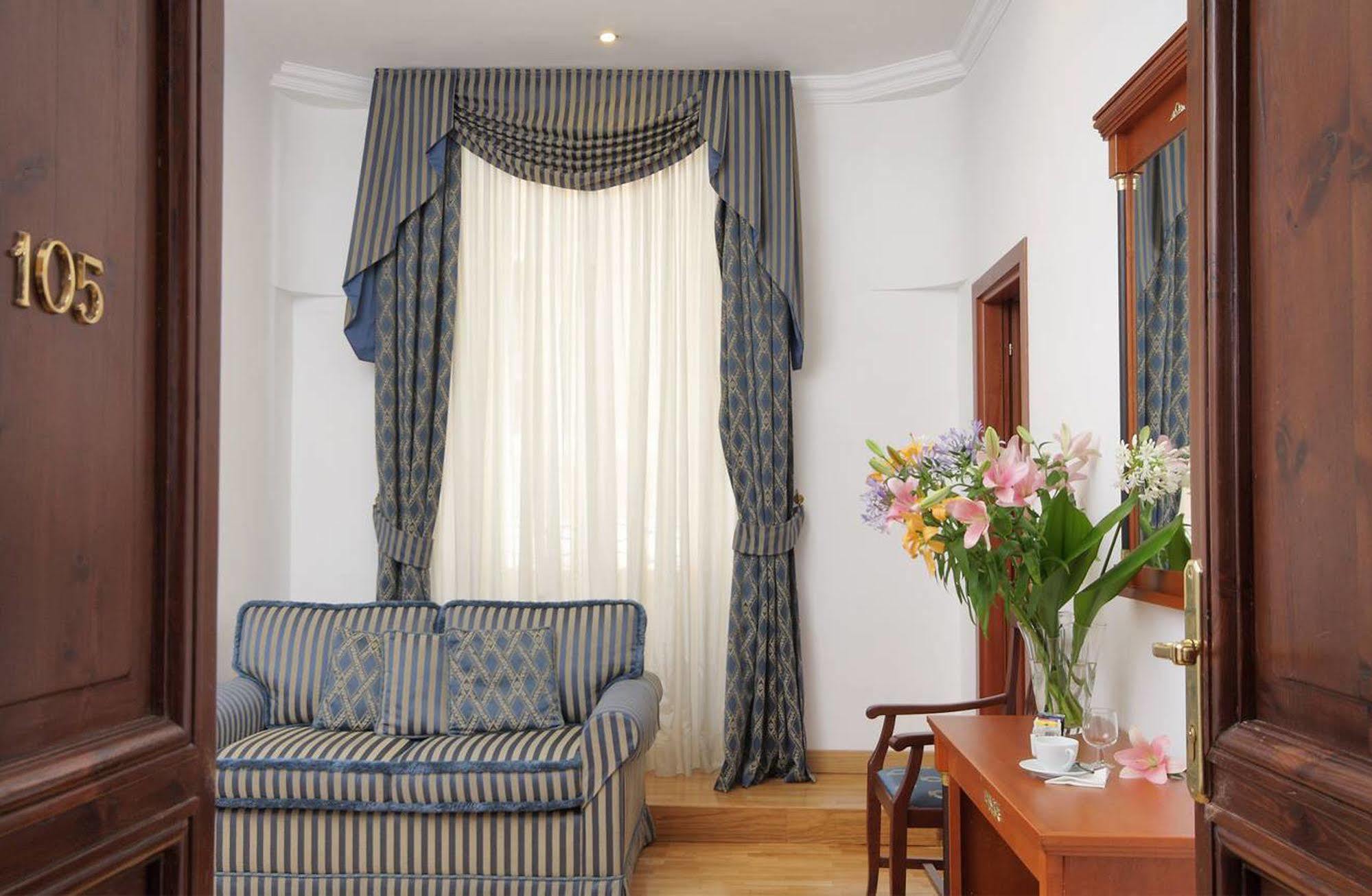 Relais Pierret Hotel Rome Exterior photo