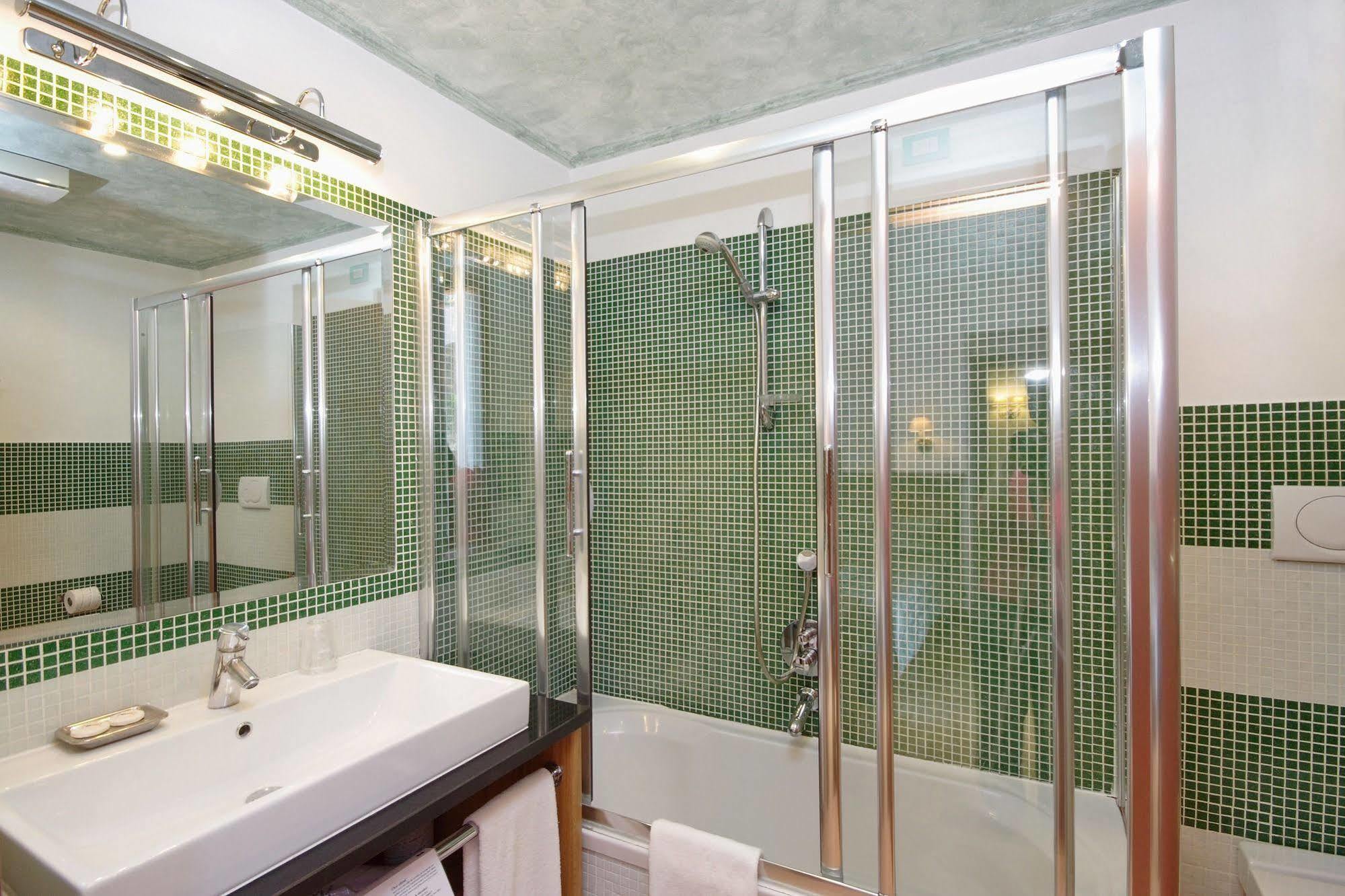 Relais Pierret Hotel Rome Exterior photo
